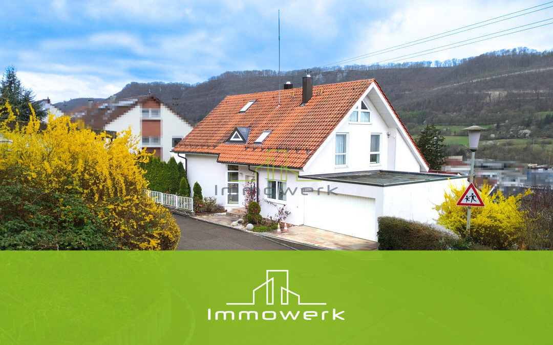 *Blick über Geislingen* Tolles Einfamilienhaus mit Einliegerwohnung
