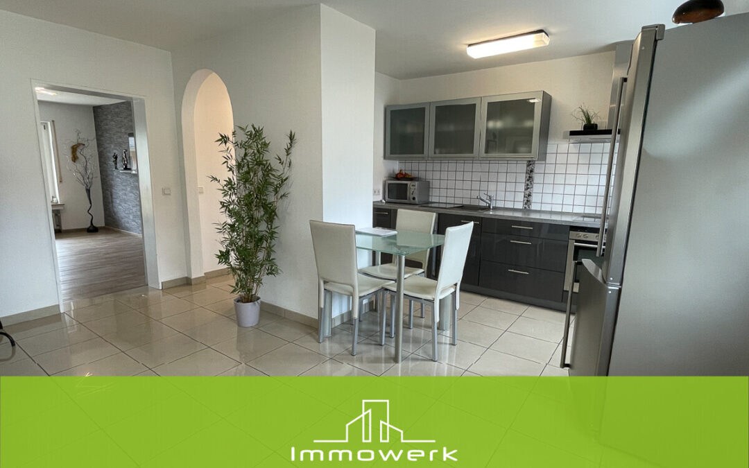 Pfuhl – Modern saniert, sofort bezugsfrei – großzügige 3-Zimmer-Wohnung mit Balkon und Garage