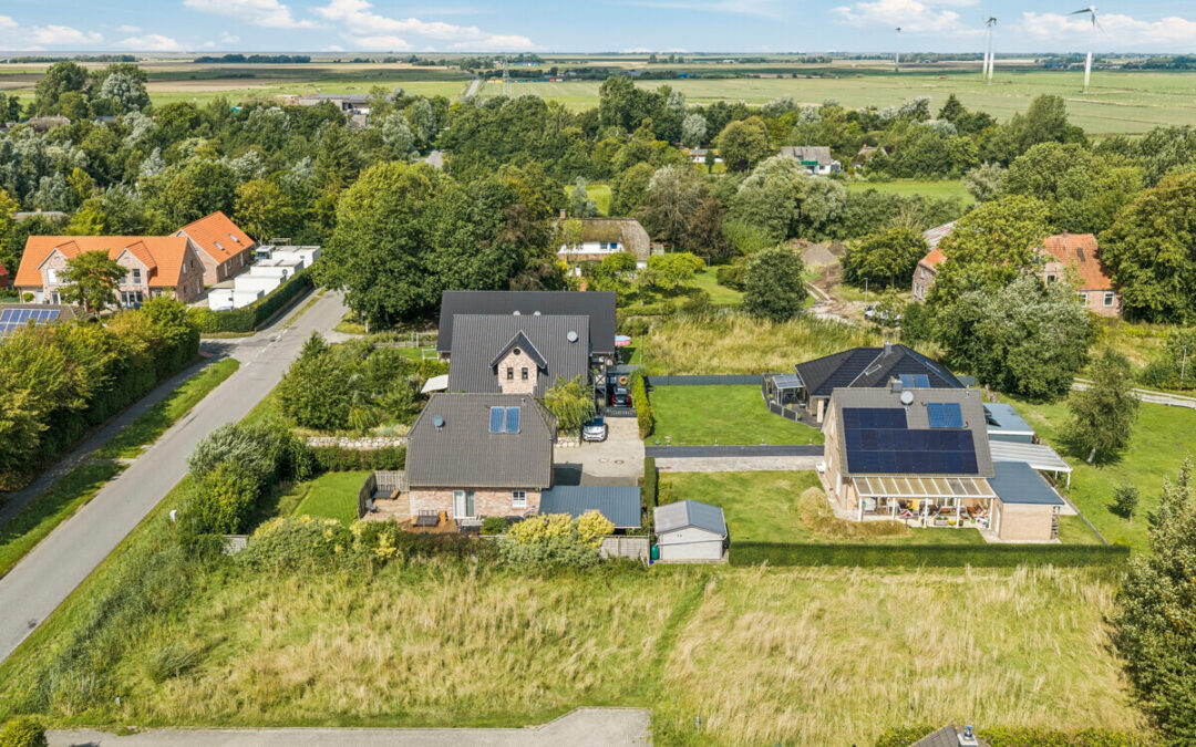 Baulücke! Grundstück für ein Doppelhaus oder Einfamilienhaus